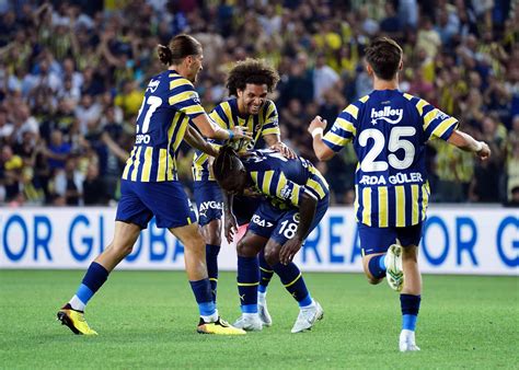 Fenerbahçe gegen slovácko